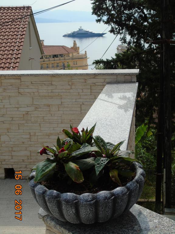 Apartment Mihael Opatija Luaran gambar